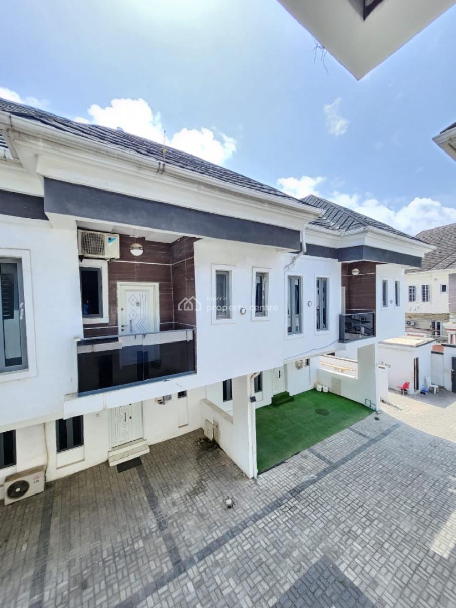 Very Spacious 4 Bedroom Terraced Duplex, Orchid, Lekki, Lagos, Terraced Duplex for Sale