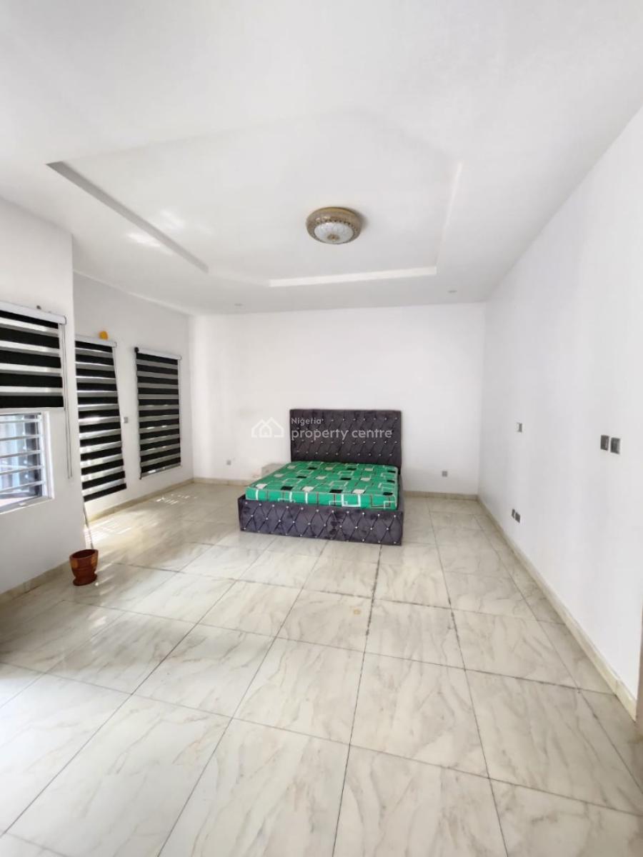 Very Spacious 4 Bedroom Terraced Duplex, Orchid, Lekki, Lagos, Terraced Duplex for Sale