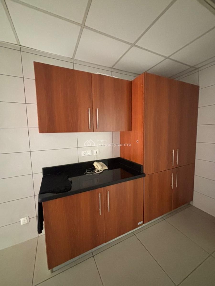 Waterfront 4 Bedroom Apartment with Maids Room and More, Ocean Parade, Banana Island, Ikoyi, Lagos, Flat / Apartment for Rent