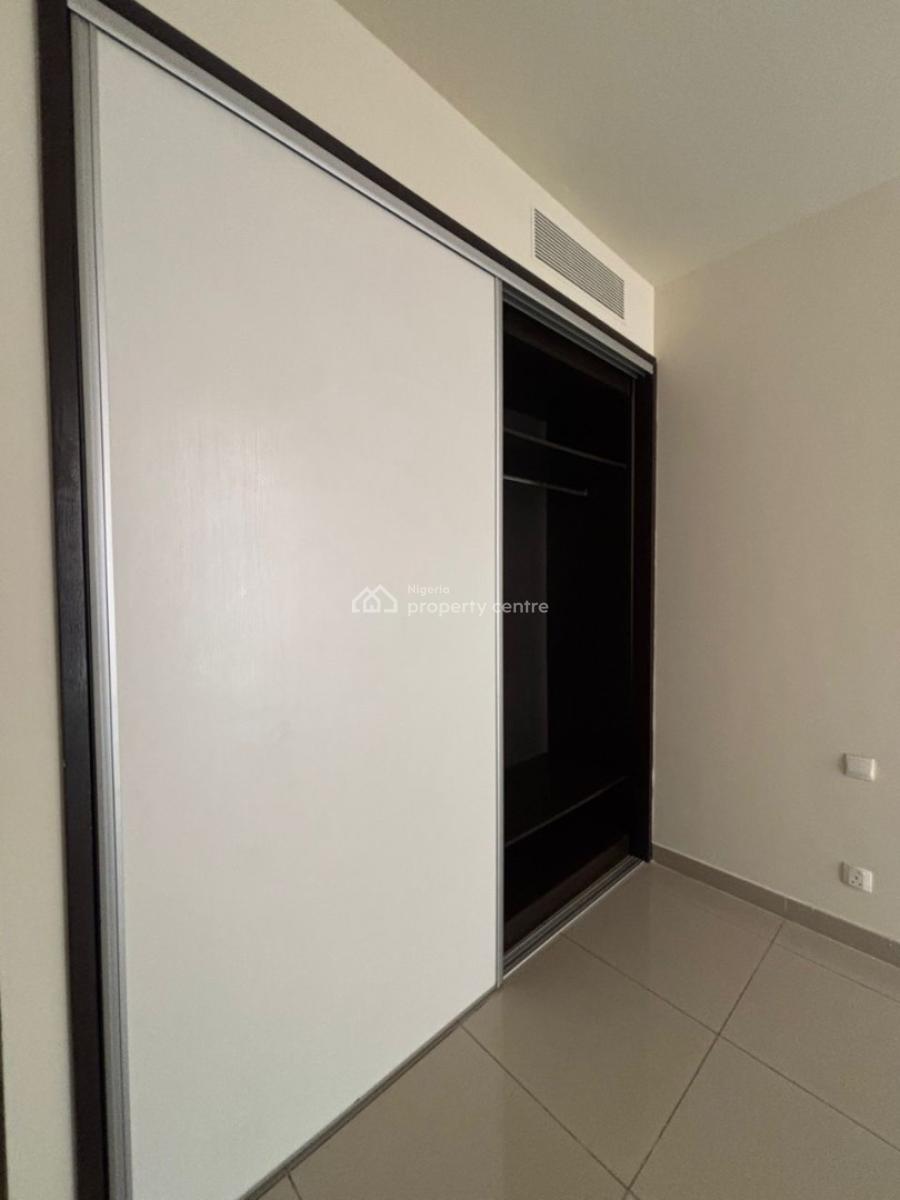 Waterfront 4 Bedroom Apartment with Maids Room and More, Ocean Parade, Banana Island, Ikoyi, Lagos, Flat / Apartment for Rent