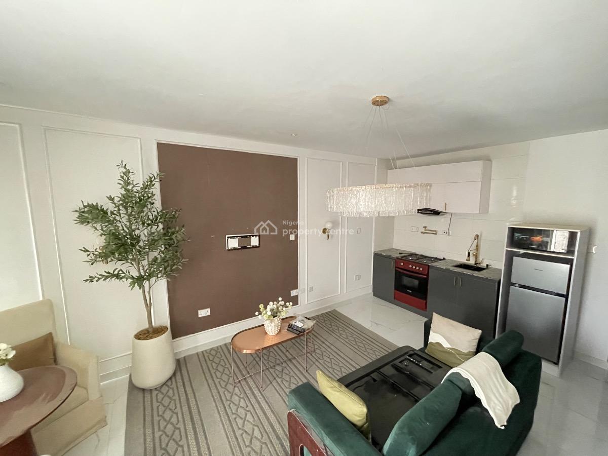 1 Bedroom Fully Furnished Maisonette, Freedom Way, Lekki Phase 1, Lekki, Lagos, Flat / Apartment for Rent