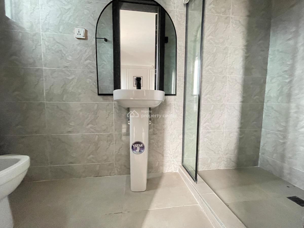 2 Bedroom Fully Furnished Maisonette, Freedom Way, Lekki Phase 1, Lekki, Lagos, Flat / Apartment for Rent