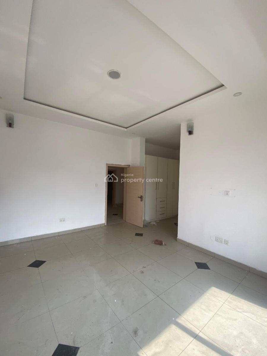 Well Designed &spacious 4bedroom Self Compound Semi Detached Duplex, Main Ikota Villa Estate,behind Mega Chicken,ikota,lekki,lagos,nigeria, Ikota, Lekki, Lagos, Semi-detached Duplex for Sale