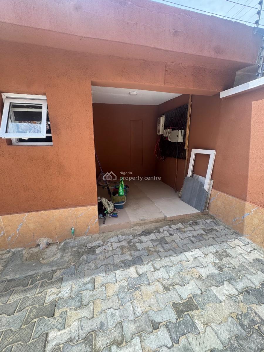 Luxury Spacious 5 Bedroom House, Lekki Phase 1, Lekki, Lagos, Semi-detached Duplex for Rent