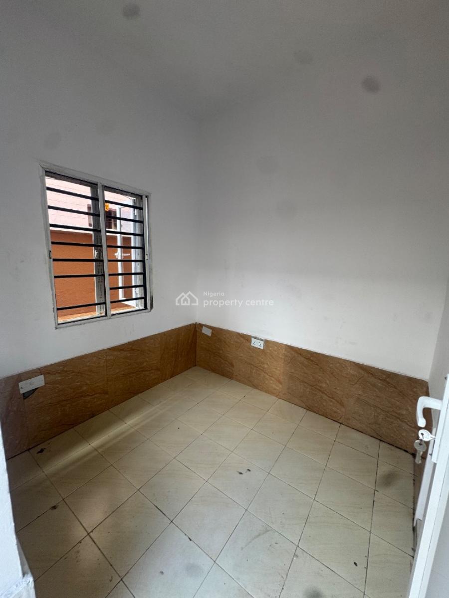 Luxury Spacious 5 Bedroom House, Lekki Phase 1, Lekki, Lagos, Semi-detached Duplex for Rent