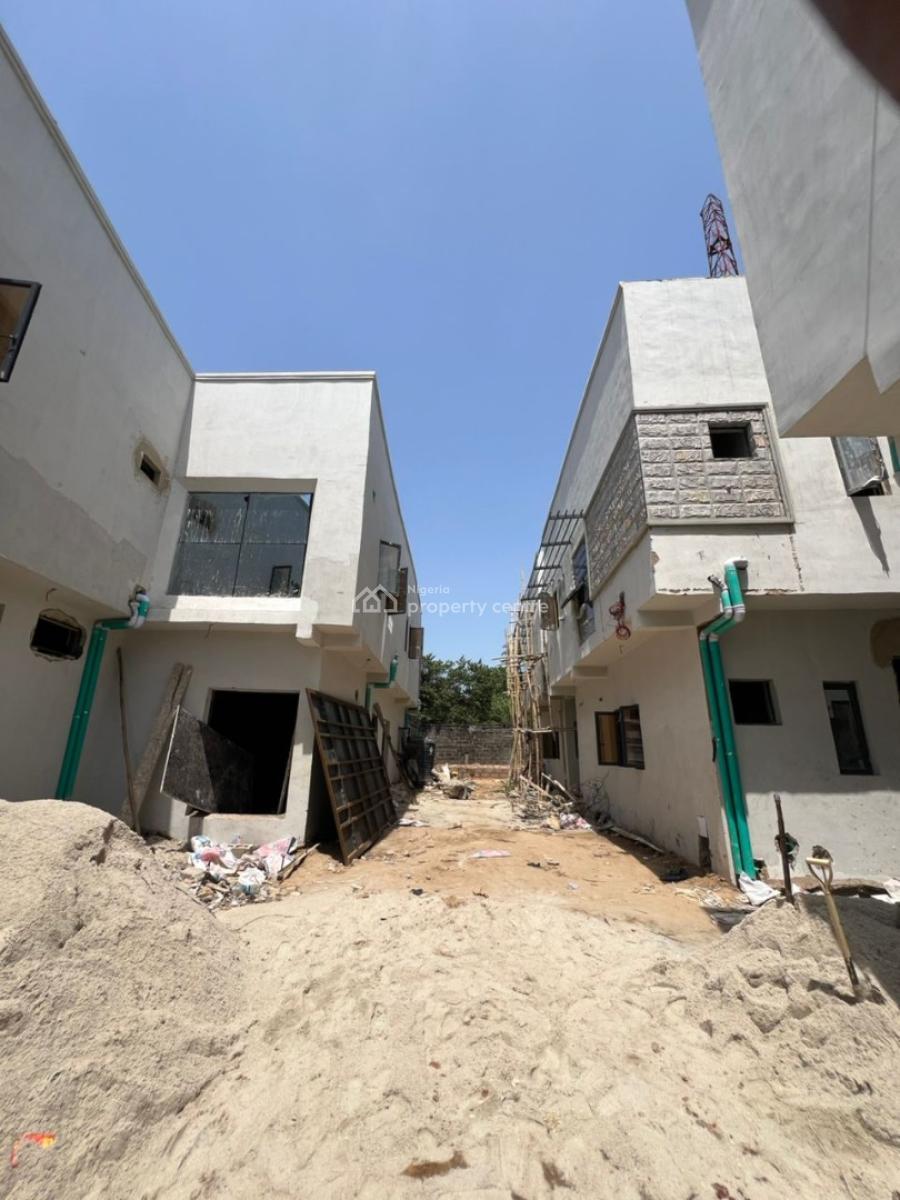 One Bedroom Income Apartment High Yield Investment, Obanikoro, Shomolu, Lagos, Flat / Apartment for Sale