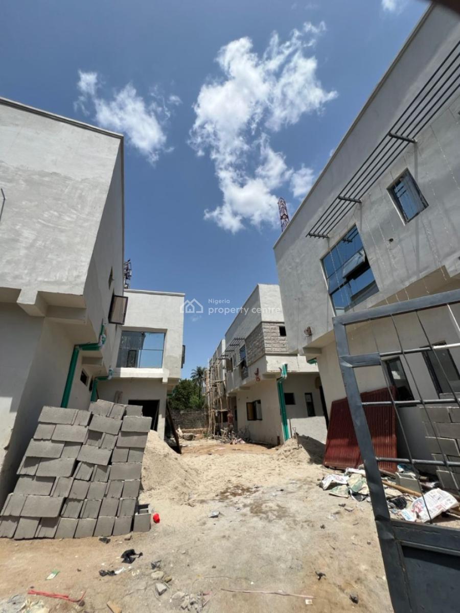 One Bedroom Income Apartment High Yield Investment, Obanikoro, Shomolu, Lagos, Flat / Apartment for Sale