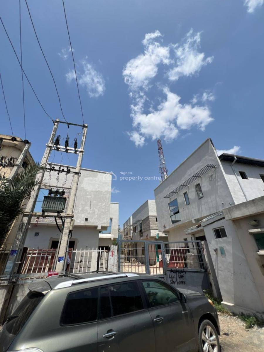 One Bedroom Income Apartment High Yield Investment, Obanikoro, Shomolu, Lagos, Flat / Apartment for Sale