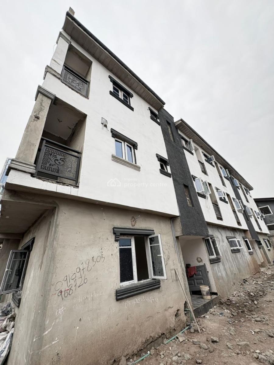 1 Bedroom Long Lease Investment High Yield Income Potential, Ilupeju, Lagos, Flat / Apartment for Sale