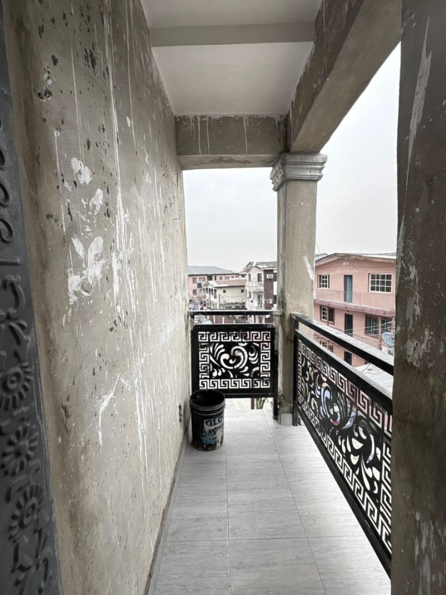 1 Bedroom Long Lease Investment High Yield Income Potential, Ilupeju, Lagos, Flat / Apartment for Sale