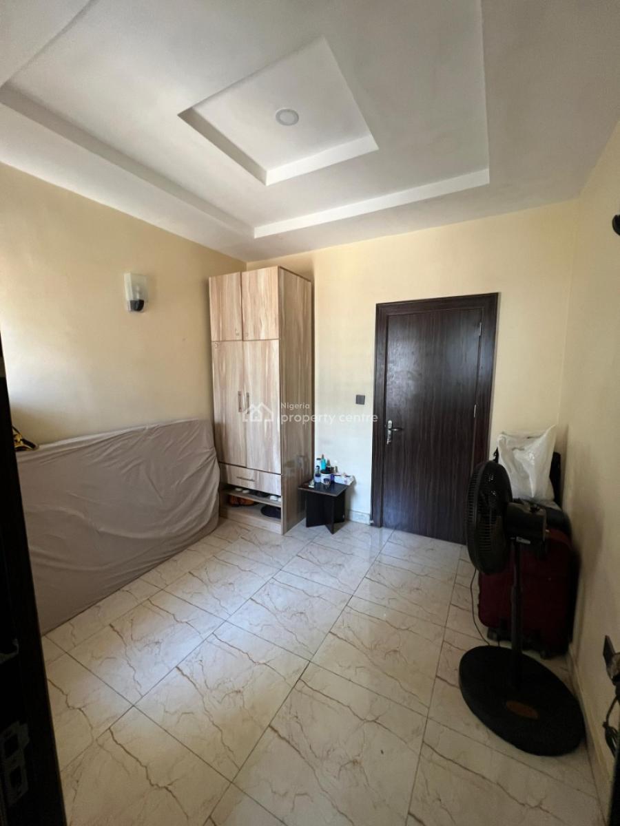Flatmate Needed in a Shared Apartment, Lugbe District, Abuja, House for Rent