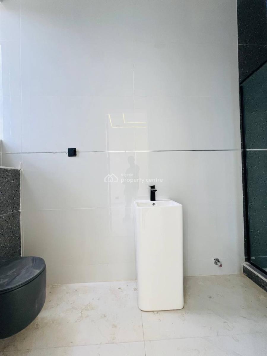 Luxury & Self Gated 5bedroom Duplex +bq, Lekki Phase 1, Lekki, Lagos, Terraced Duplex for Sale