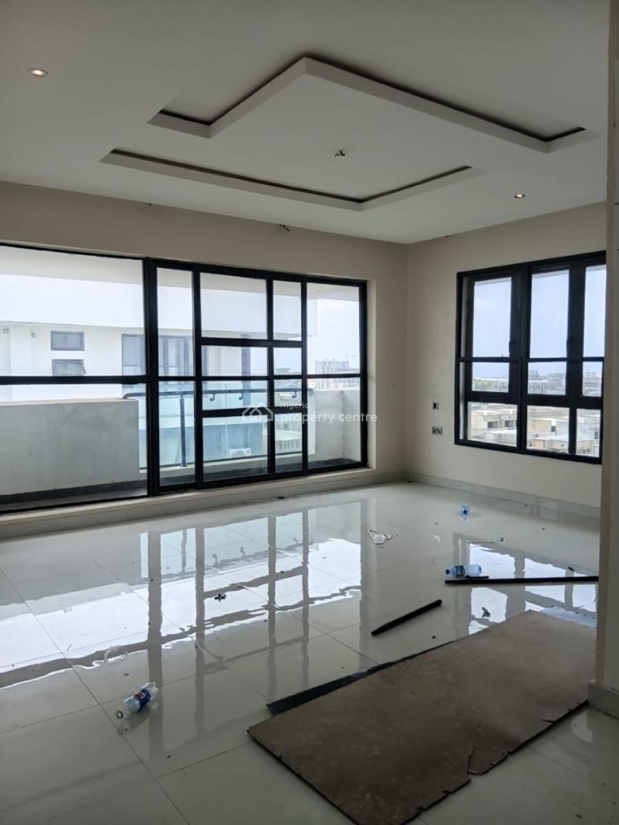 Tasteful Built Three (3) Bedroom with Bq, Off Freedom Way Lekki Phase 1, Lekki Phase 1, Lekki, Lagos, Flat / Apartment for Rent