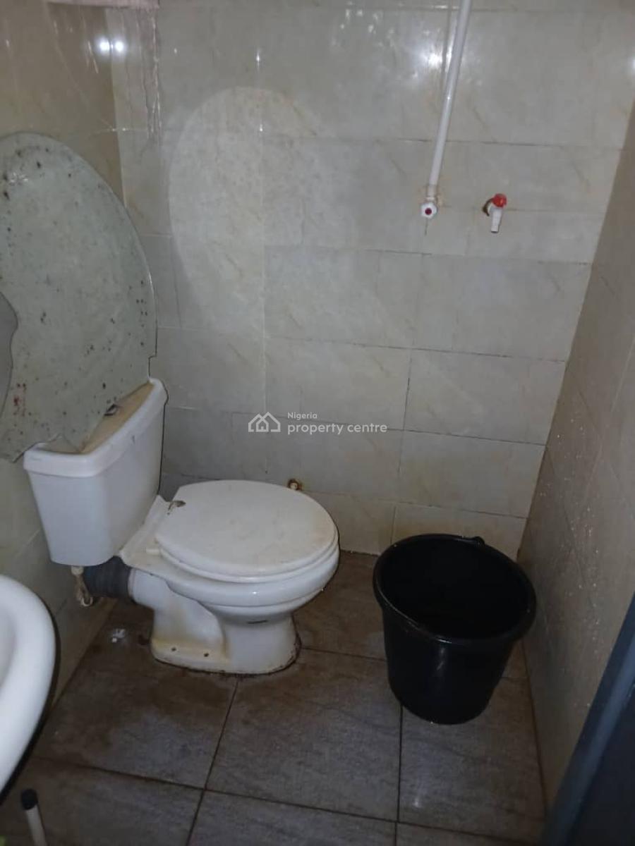a Luxury 2 Bedrooms Flat, Anu Crescent, Badore, Ajah, Lagos, Flat / Apartment for Rent
