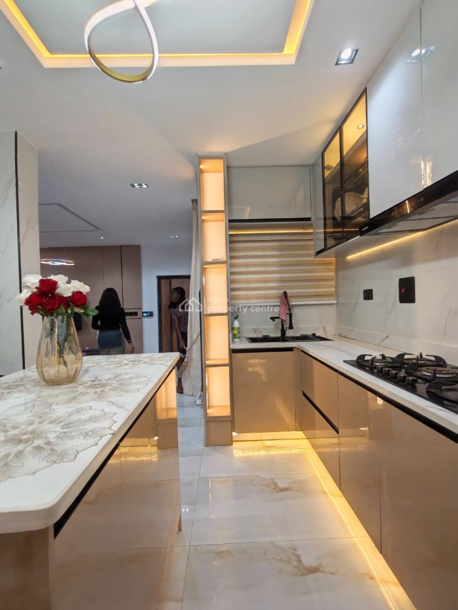 Smart Spacious Furnished 4 Bedrooms Maisonette., in 24/7 Power Supply Estate at Ikate Lekki Axis Lagos., Lekki, Lagos, House for Sale