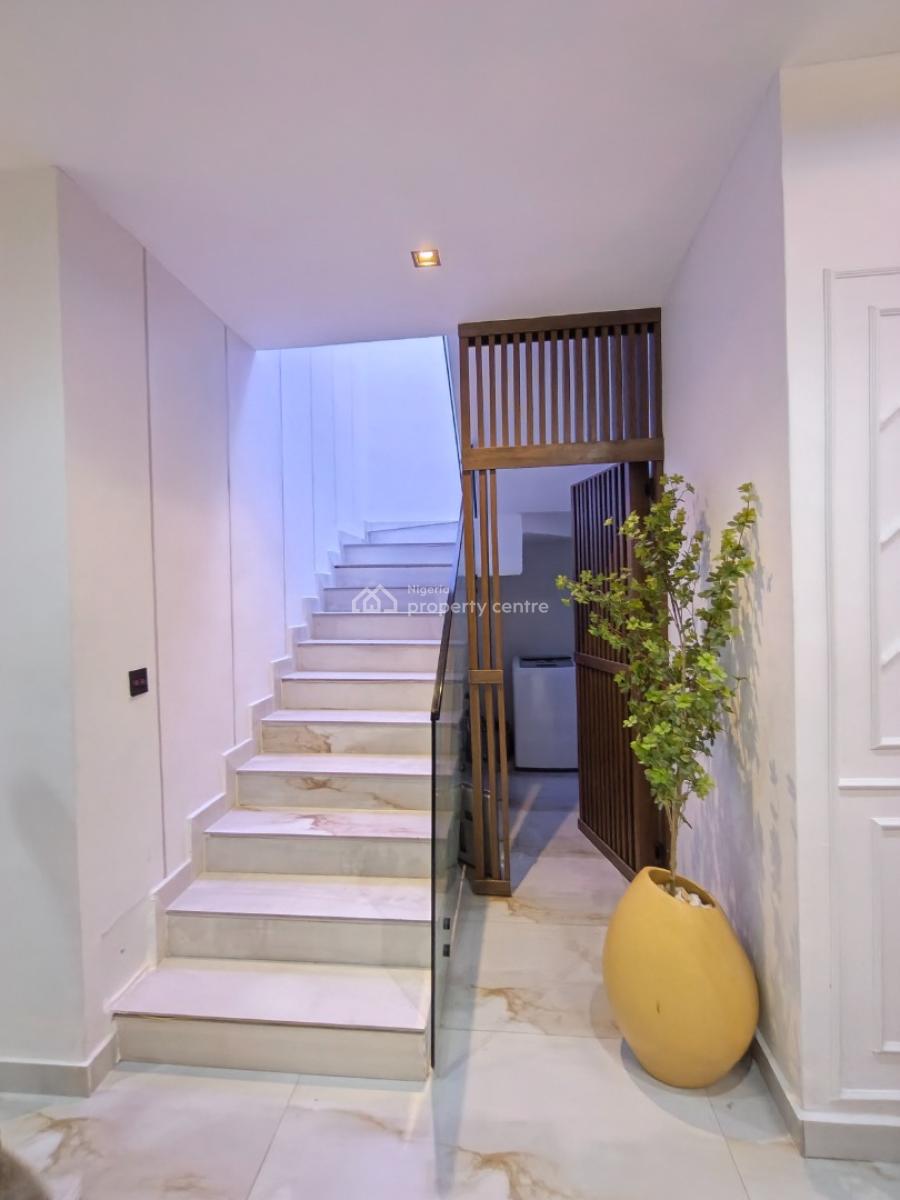 Smart Spacious Furnished 4 Bedrooms Maisonette., in 24/7 Power Supply Estate at Ikate Lekki Axis Lagos., Lekki, Lagos, House for Sale