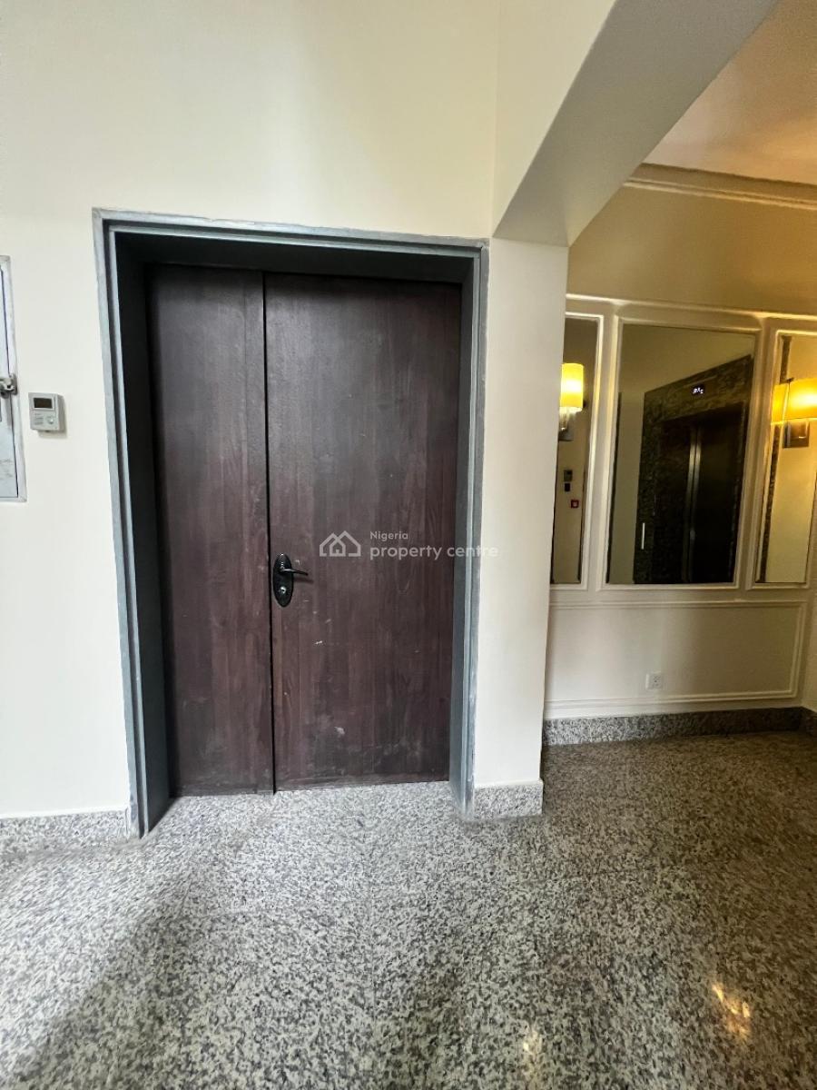 Serviced 3 Bedrooms Apartment with Bq, Gym, Pool and an Office Space, Lekki Phase 1, Lekki, Lagos, Flat / Apartment for Rent