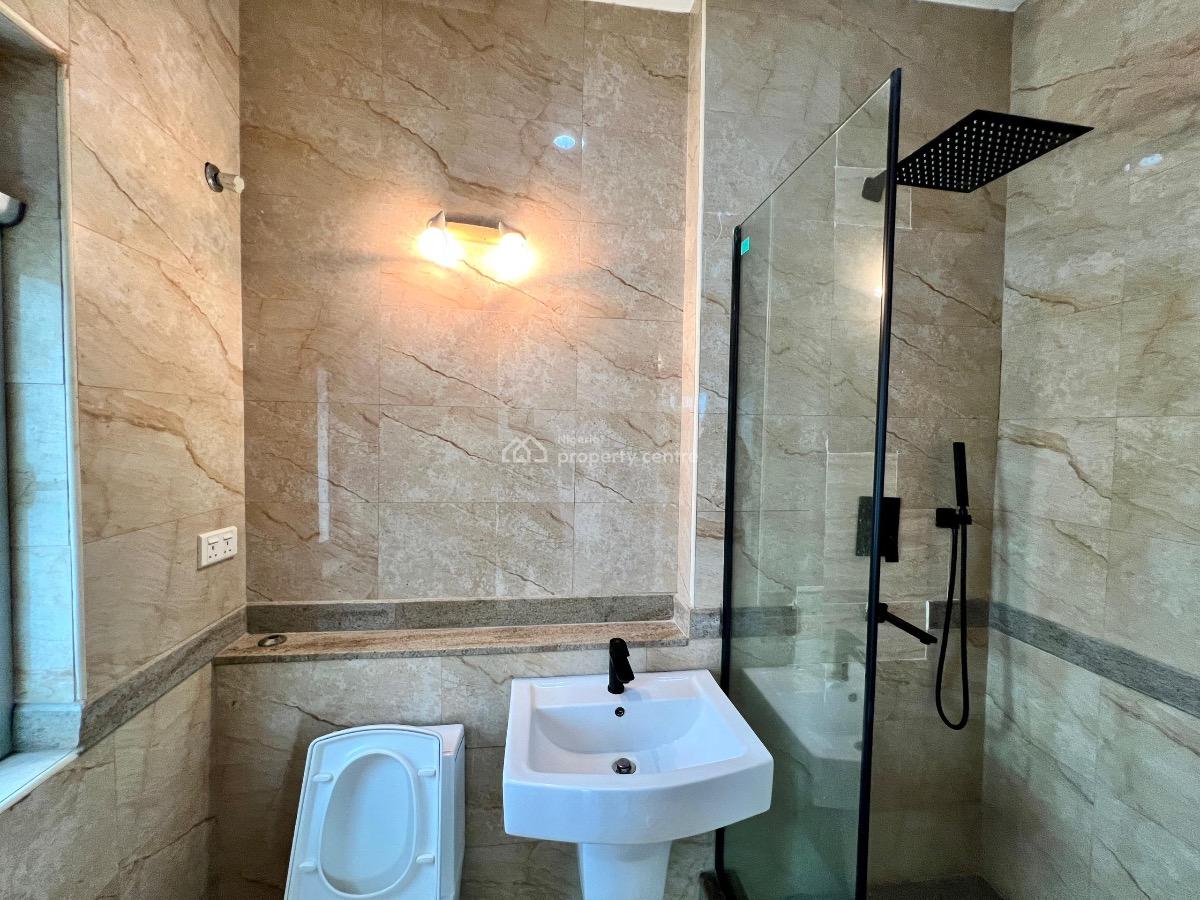 Serviced 3 Bedrooms Apartment with Bq, Gym, Pool and an Office Space, Lekki Phase 1, Lekki, Lagos, Flat / Apartment for Rent