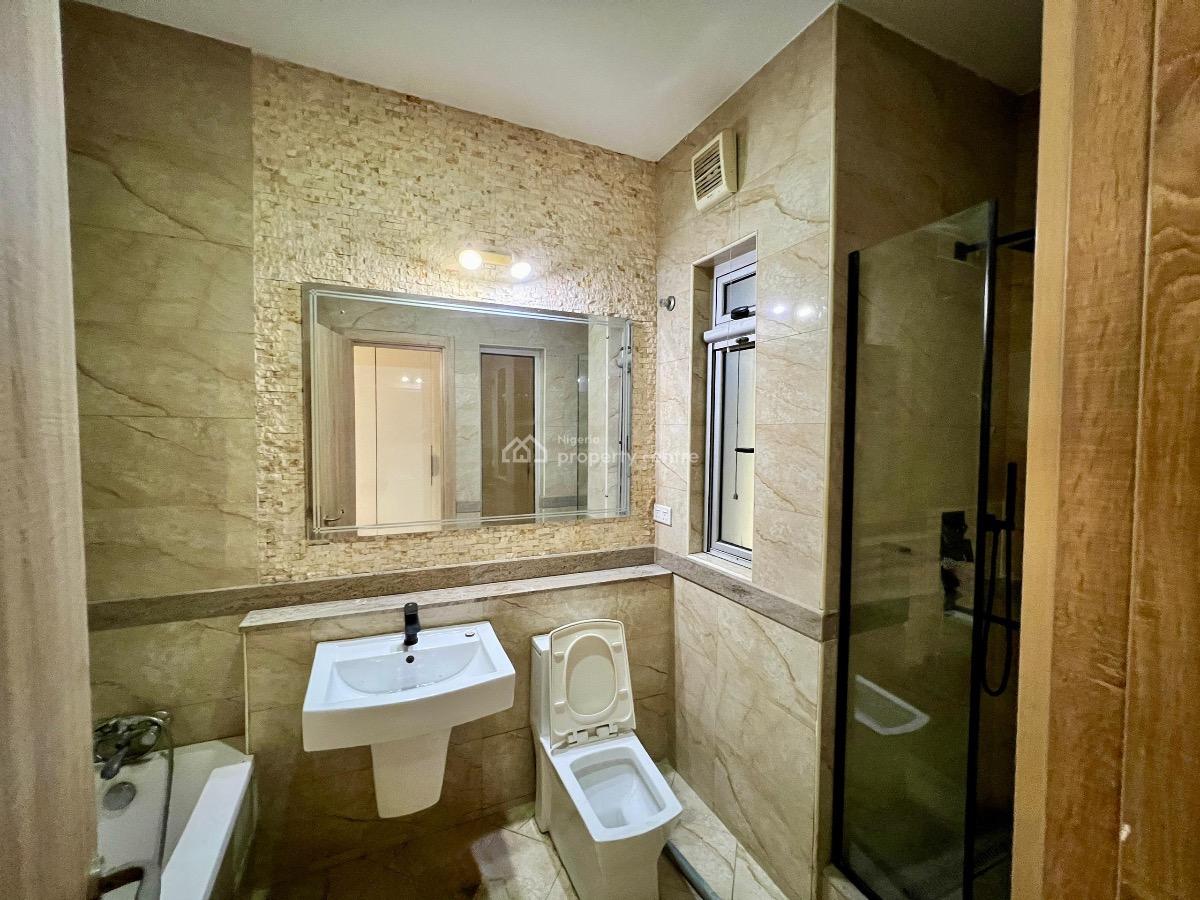 Serviced 3 Bedrooms Apartment with Bq, Gym, Pool and an Office Space, Lekki Phase 1, Lekki, Lagos, Flat / Apartment for Rent