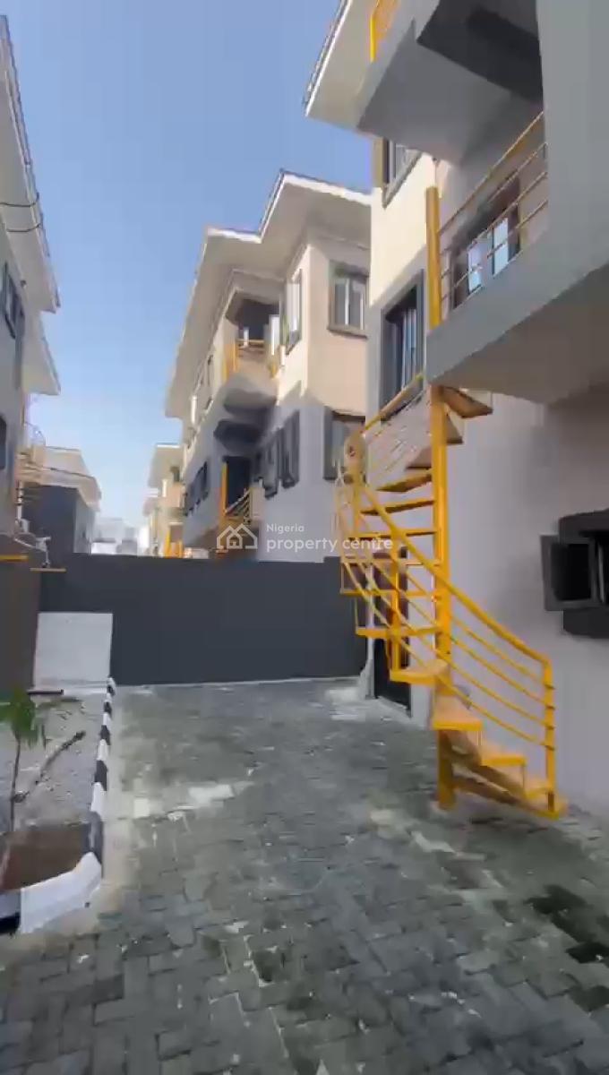 Exclusive 3 Bedroom Semi Detached Duplex with 1 Bq, Izora Park Estate Off Gbangbala Road, Ikate Elegushi, Lekki, Lagos, Semi-detached Duplex for Sale