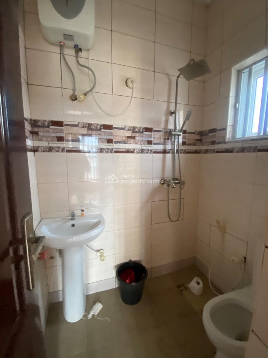 Lovely 2bedroom (upstairs) Apartment in a Serene Location, United Estate, Sangotedo, Ajah, Lagos, Sangotedo, Ajah, Lagos, Flat / Apartment for Rent
