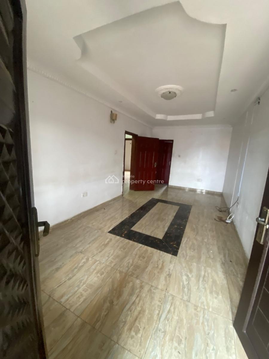 Spacious 2bedroom (upstairs) with 2balconies, Silverland Estate, Off Thera Annex Estate, Sangotedo, Ajah, Lagos, Sangotedo, Ajah, Lagos, Flat / Apartment for Rent