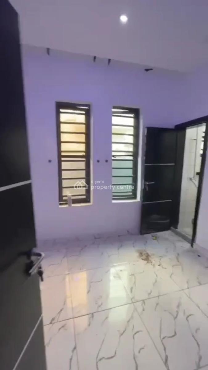 Premium Single Room Downstairs, Chevron Bera Estate, Lekki, Lagos, Self Contain (single Rooms) for Rent