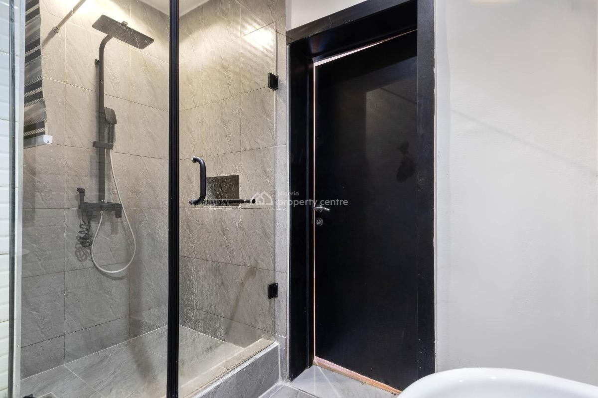 Luxury 2 Bedroom Apartment, Lekki Phase 1, Lekki, Lagos, Flat / Apartment Short Let
