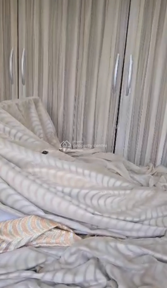 Luxury Furnished 1 Bedroom Flat in an Estate on Fully Tarred Road, Gaduwa, Abuja, Mini Flat (room and Parlour) for Rent