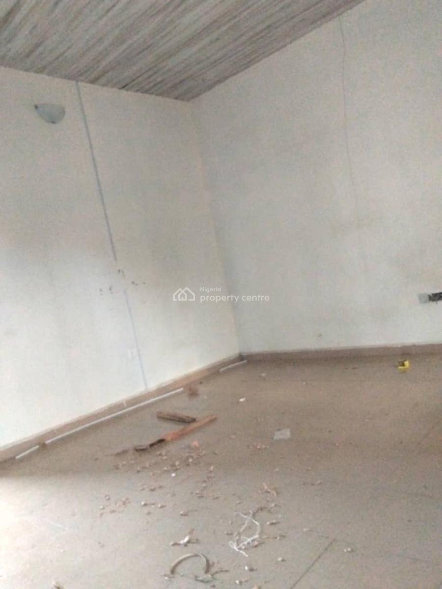 a Clean Selfcontained Apartment, Nwaniba Road, Uyo, Akwa Ibom, House for Rent