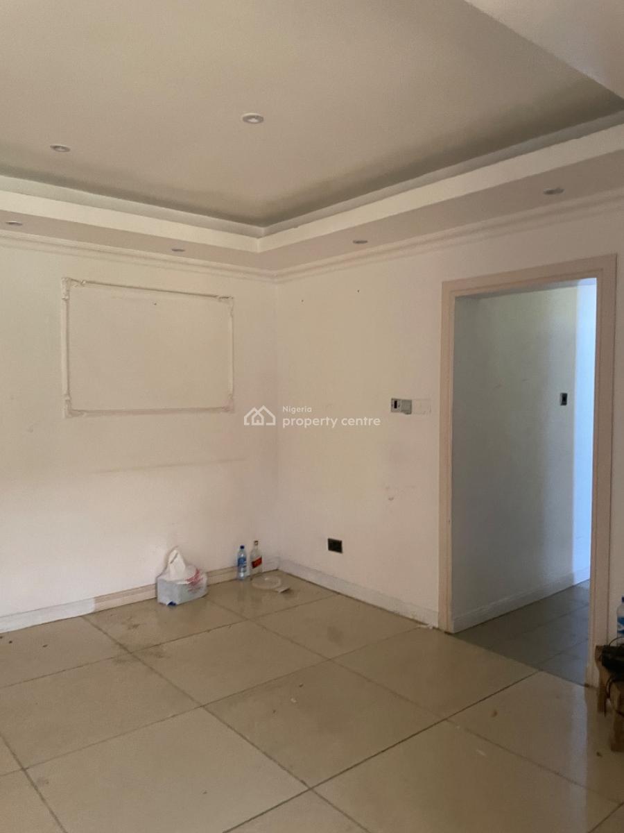 Three Bedroom Terrace with a Big Bq, Regal Seaview Estate, Lekki Phase 1, Lekki, Lagos, Terraced Duplex for Rent