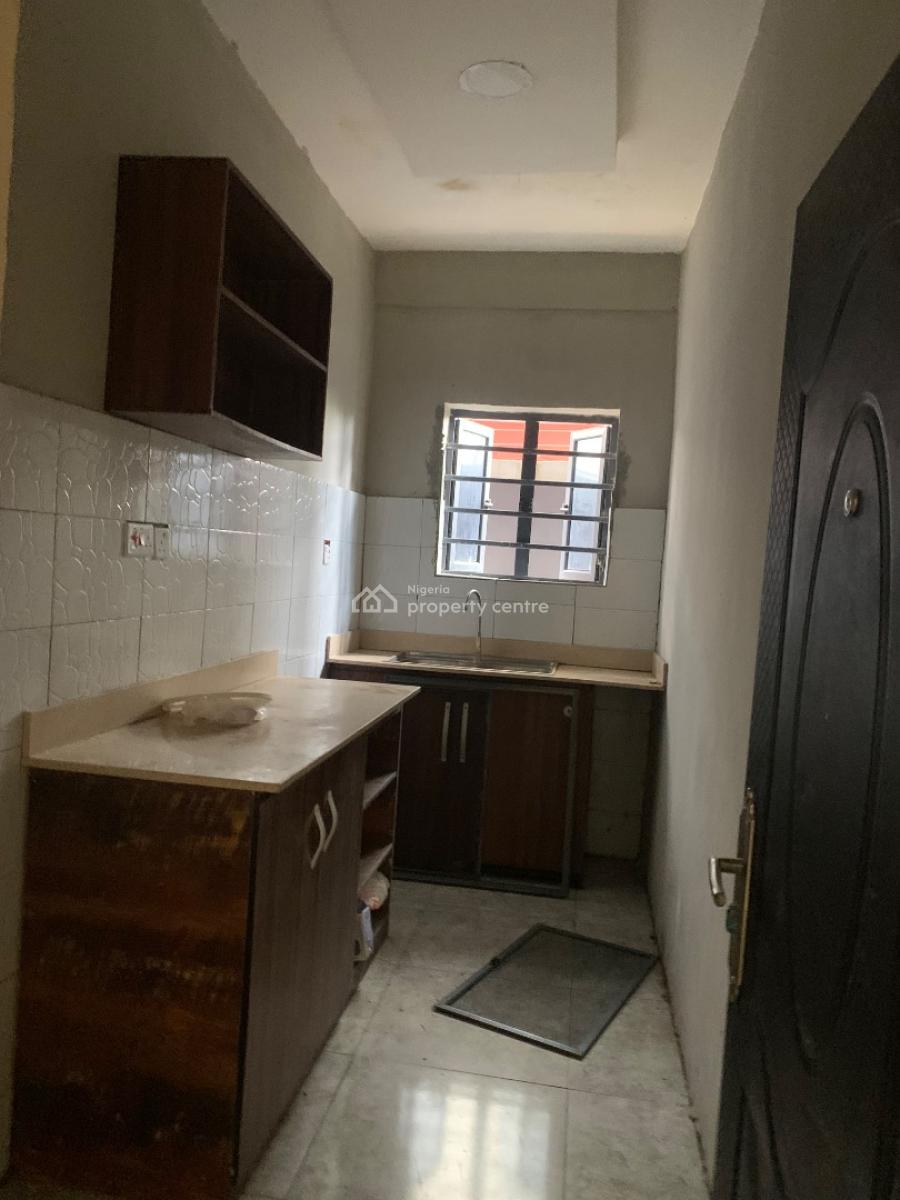 1 Bedroom Apartment, Sangotedo, Ajah, Lagos, Mini Flat (room and Parlour) for Rent