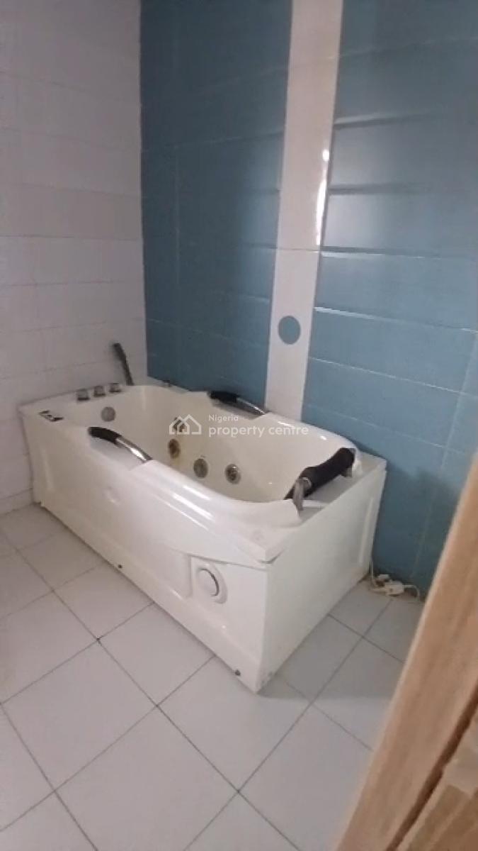 Executive Master Studio with Open-plan Kitchen, Carlton Gate, Chevron, Lekki, Lagos, Self Contain (single Rooms) for Rent