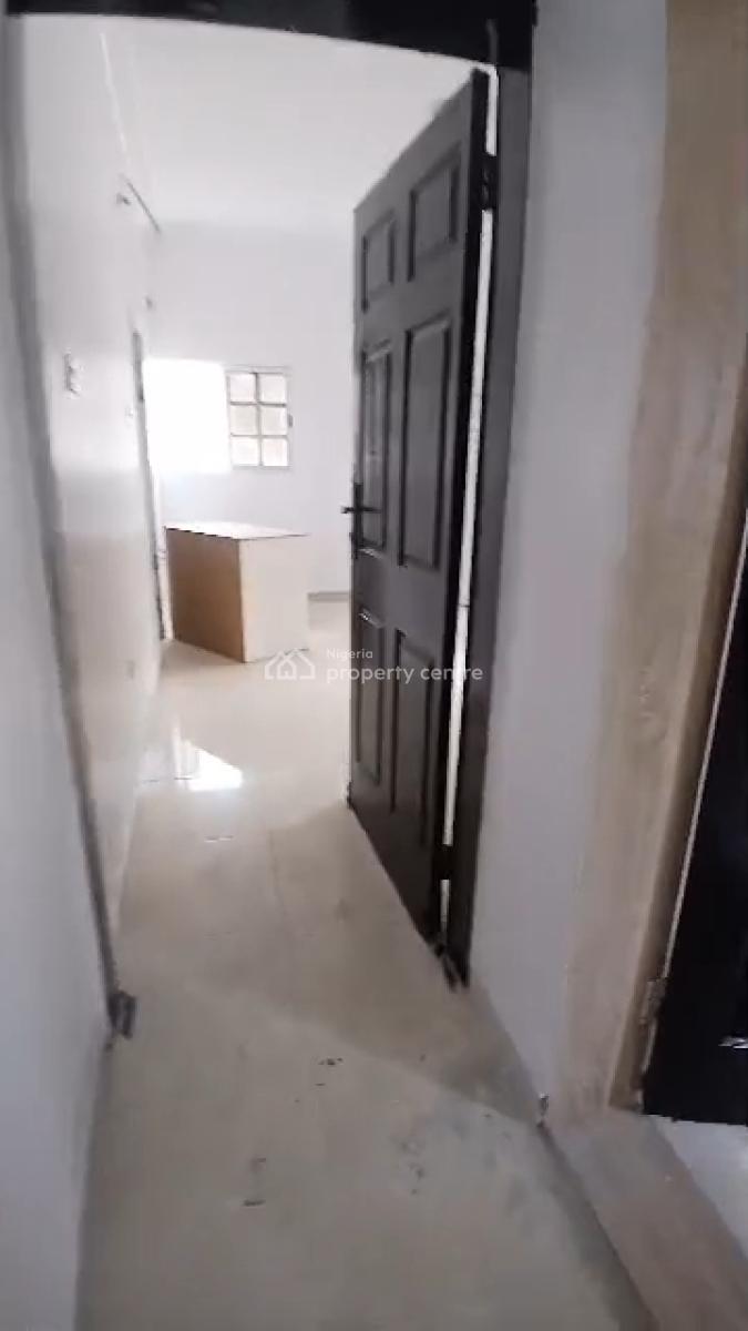 Mini Flat with Open Plan Kitchen, Chevron Carlton Gate Estate, Lekki, Lagos, Mini Flat (room and Parlour) for Rent