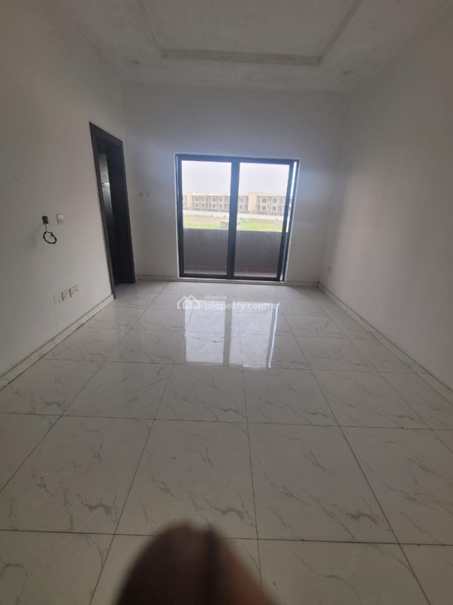 Newly Built 3 Bedroom Flat with Bq, Lekki Phase 1, Lekki, Lagos, Flat / Apartment for Rent
