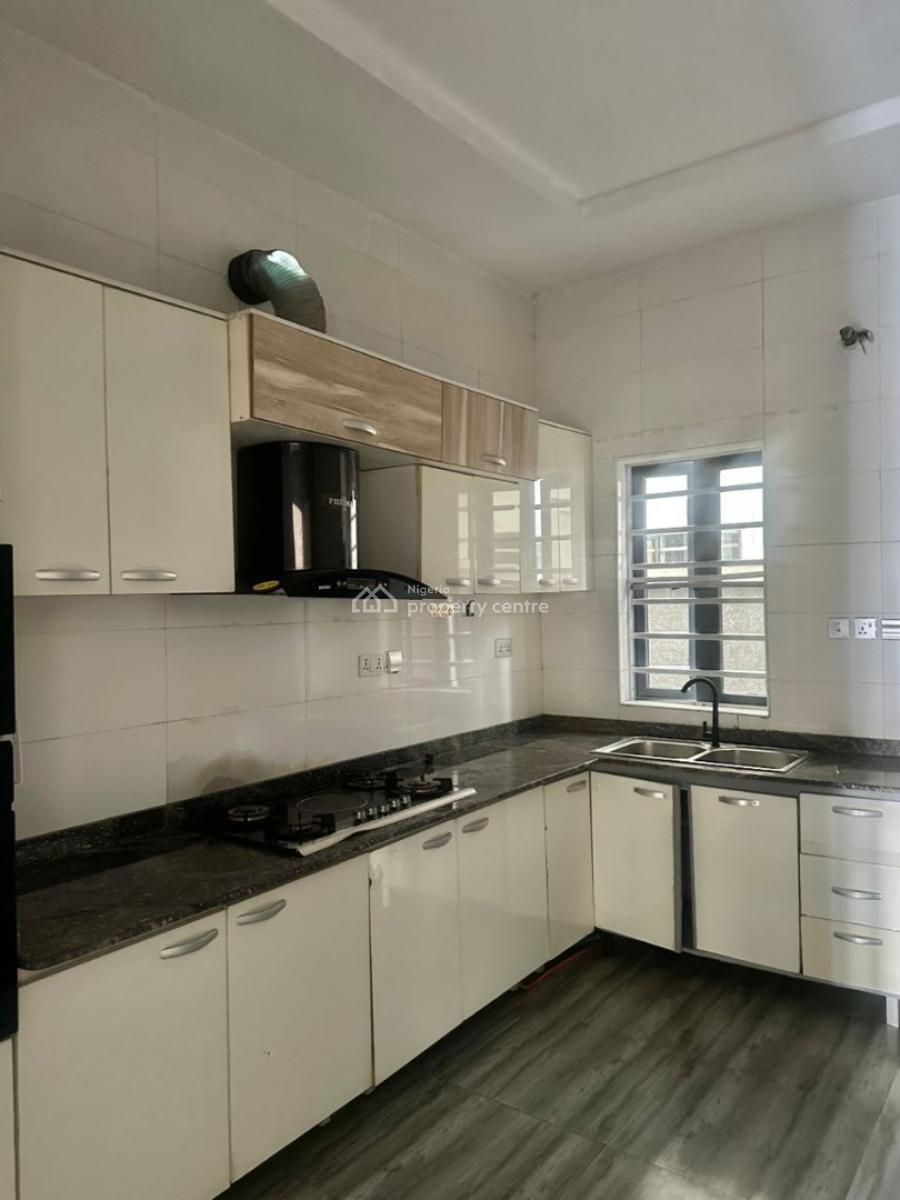 1 Bedroom, Orchid Road, Lekki, Lagos, Terraced Duplex for Rent