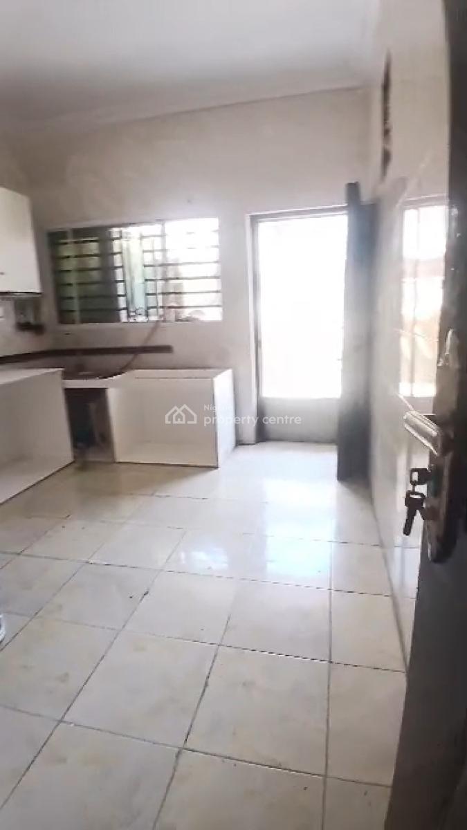 Spacious Mini Flat with Fully Fitted Kitchen, Chevron Paradise 2 Estate, Lekki, Lagos, Mini Flat (room and Parlour) for Rent