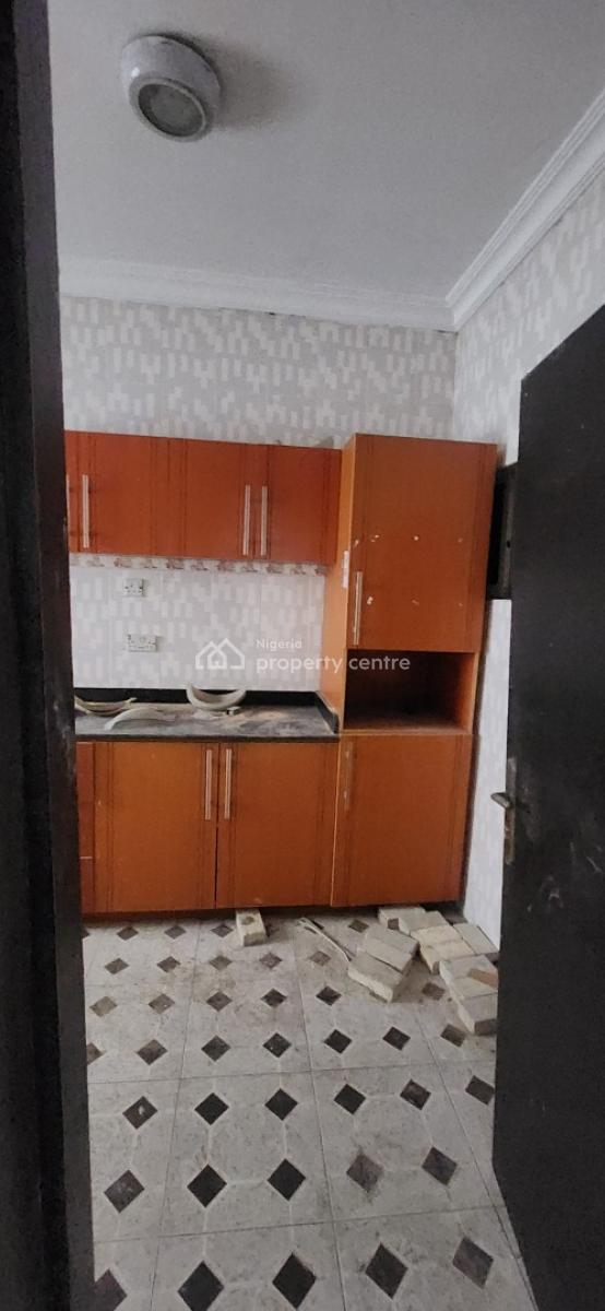 Two Bedroom Apartment, Charles Mba Street, Off Amadasun Street, Spg, Ologolo, Lekki, Lagos, Flat / Apartment for Rent