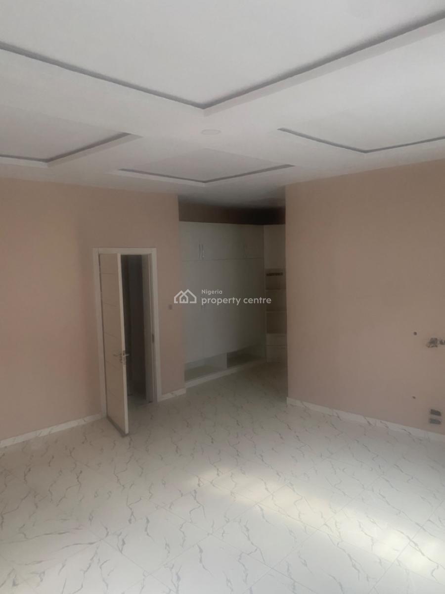 a Clean Master Bedroom in an Estate, Lekki, Lagos, Flat / Apartment for Rent