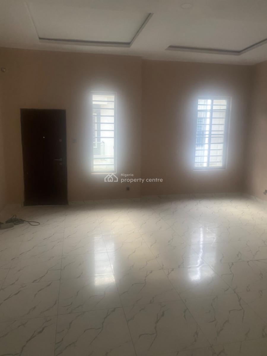 a Clean Master Bedroom in an Estate, Lekki, Lagos, Flat / Apartment for Rent