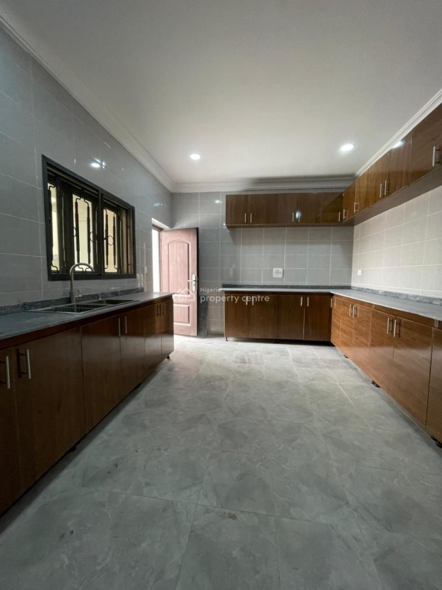 Well Built Brand New 3 Bedroom Flat in a Serene and Secured Location, Gwarinpa Main, Gwarinpa, Abuja, Flat / Apartment for Rent