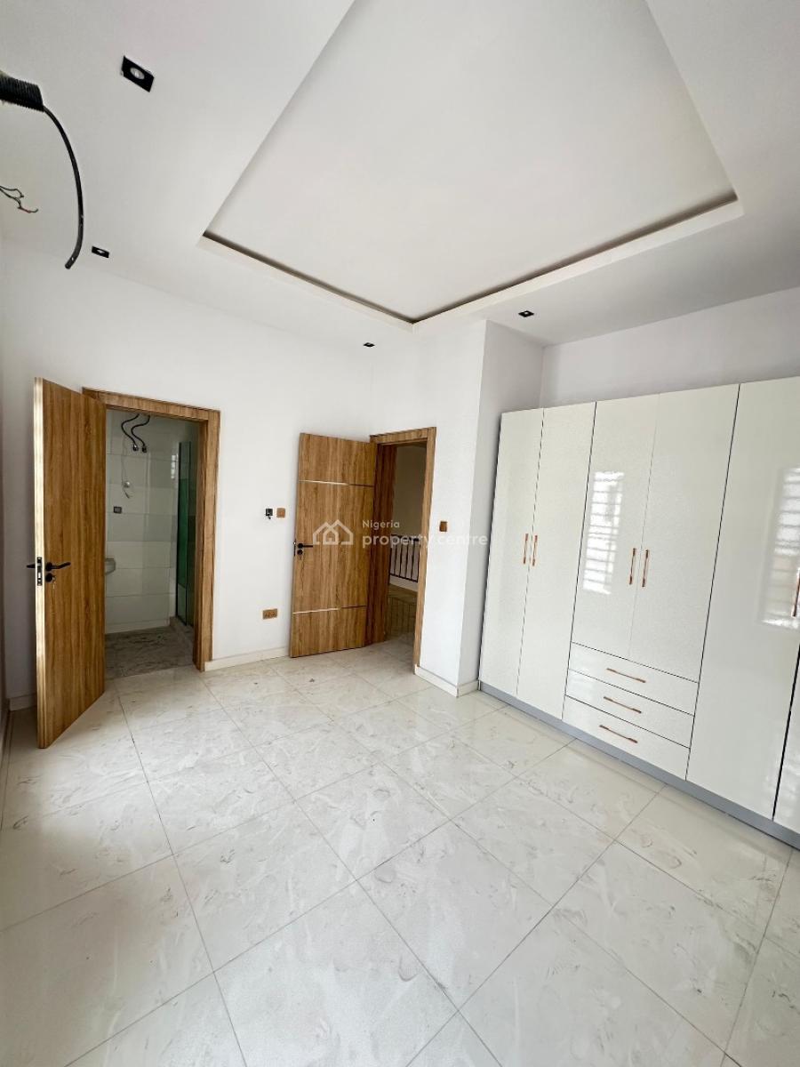 4 Bedroom Fully Detached Duplex with Bq, Ologolo, Lekki, Lagos, Detached Duplex for Sale