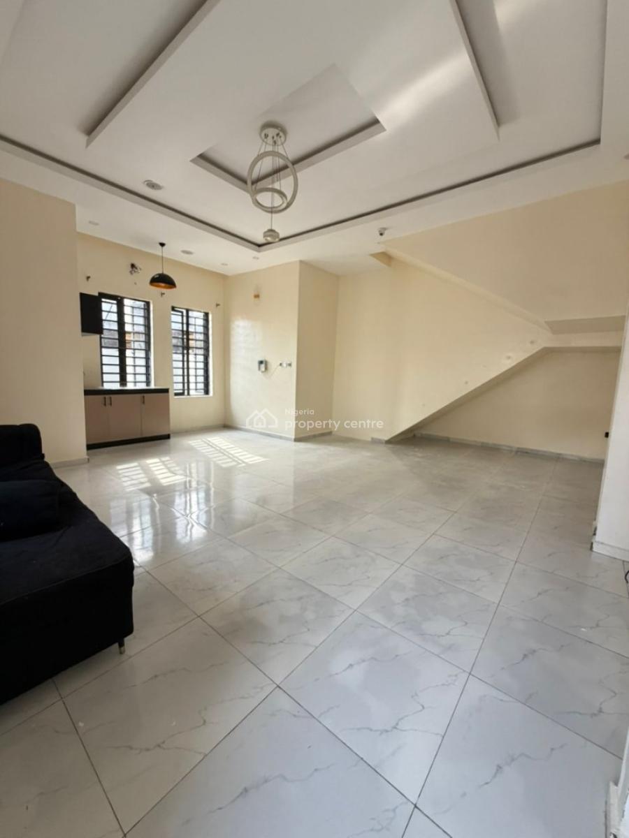 Spacious Studio Apartment with Private Kitchen., Ikota Villa Gra, Lekki, Lagos, Self Contain (single Rooms) for Rent