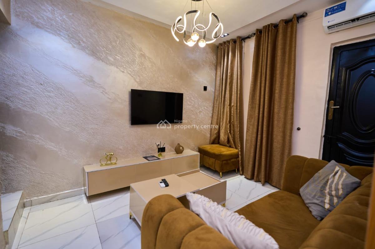 1 Bedroom Apartment, Pedro, Gbagada, Gbagada, Lagos, Self Contain (single Rooms) Short Let