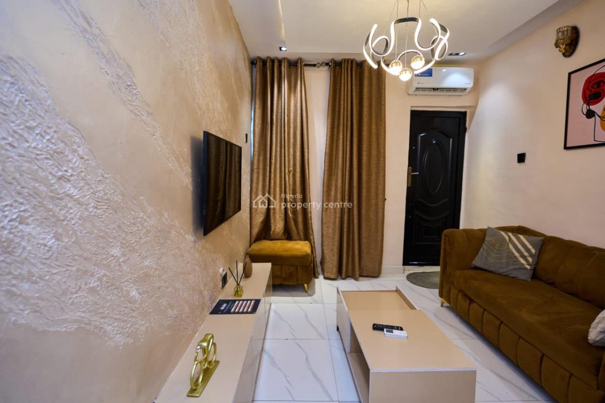 1 Bedroom Apartment, Pedro, Gbagada, Gbagada, Lagos, Self Contain (single Rooms) Short Let