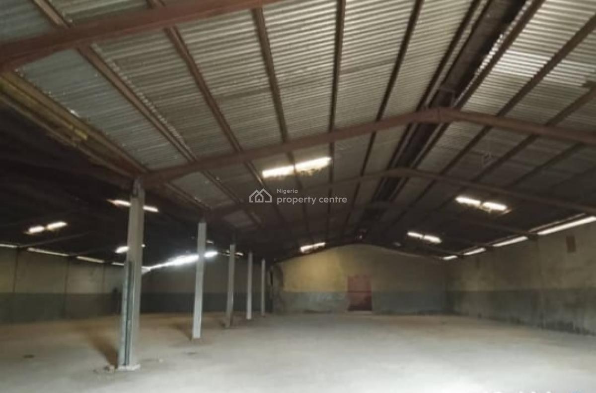 Vacant 2 Bay Industrial Warehouse on 1 Acre (4,258m2 Land), Oshodi Apapa Express, Oshodi, Lagos, Warehouse for Sale