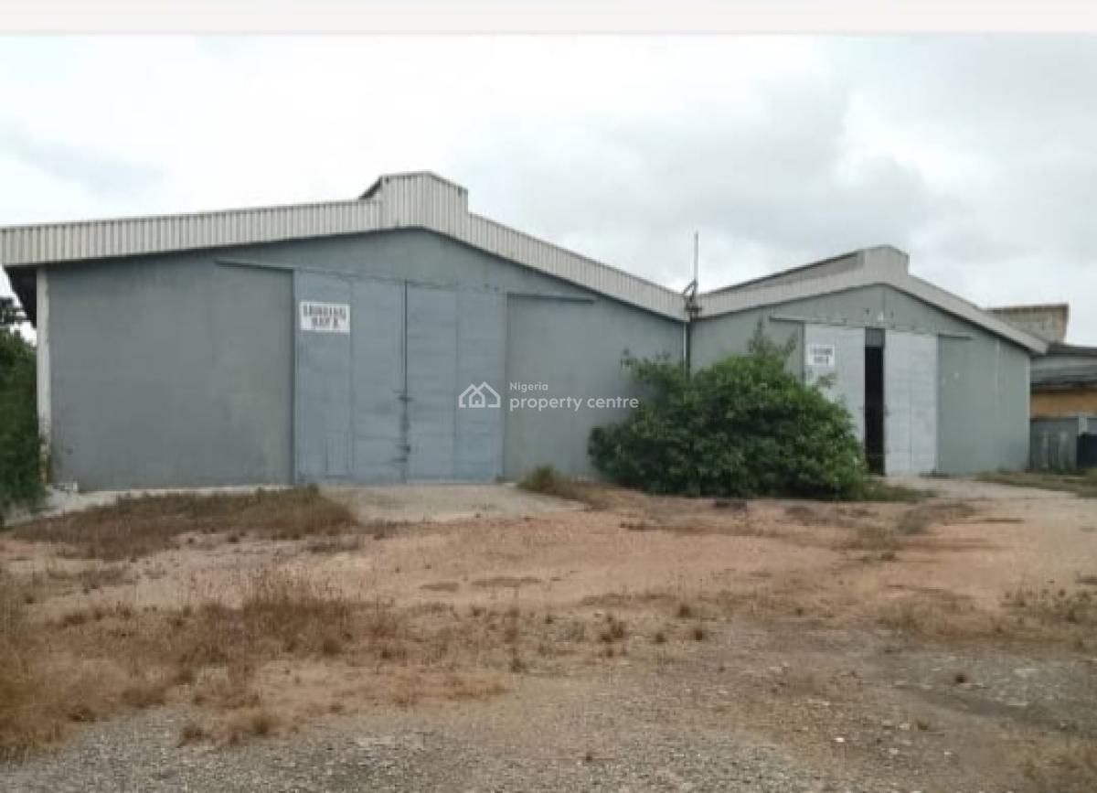 Vacant 2 Bay Industrial Warehouse on 1 Acre (4,258m2 Land), Oshodi Apapa Express, Oshodi, Lagos, Warehouse for Sale