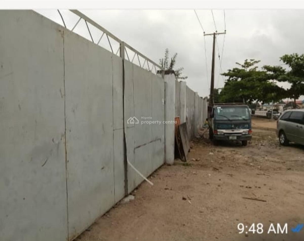 Vacant 2 Bay Industrial Warehouse on 1 Acre (4,258m2 Land), Oshodi Apapa Express, Oshodi, Lagos, Warehouse for Sale