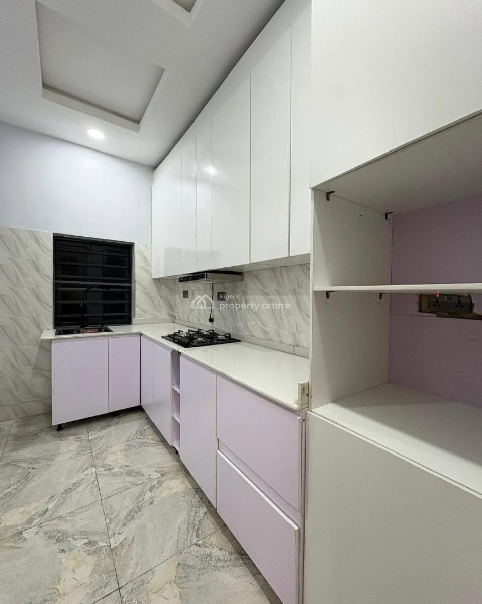 Luxury 2 Bedroom Flat, Ilasan, Lekki, Lagos, Flat / Apartment for Rent