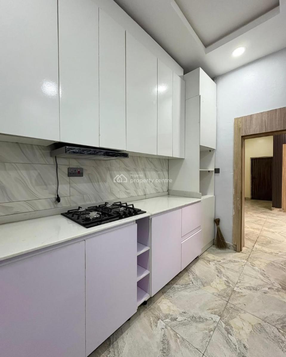 Luxury 2 Bedroom Flat, Ilasan, Lekki, Lagos, Flat / Apartment for Rent